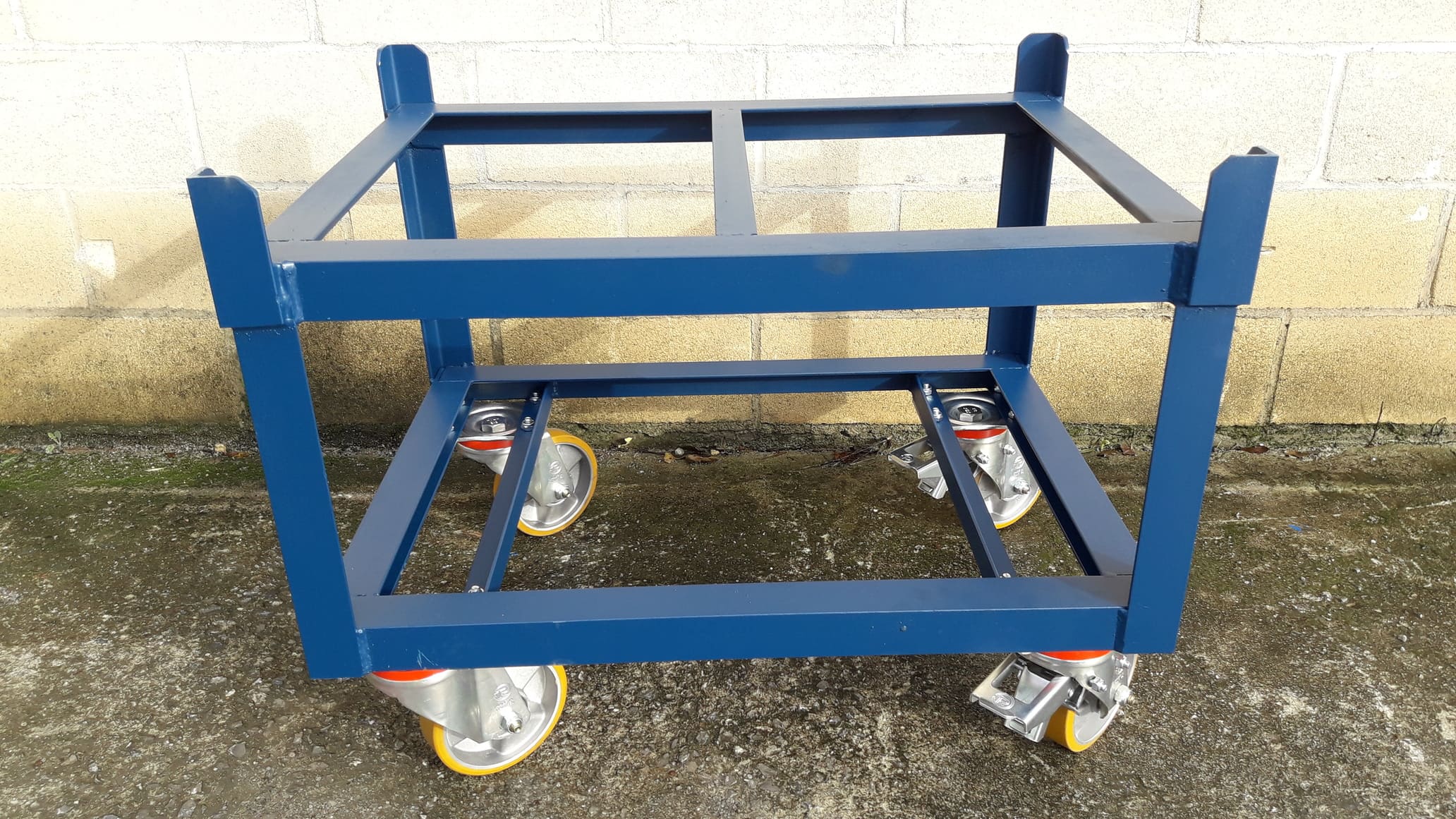 Contenedor 800x600x600 hasta Base