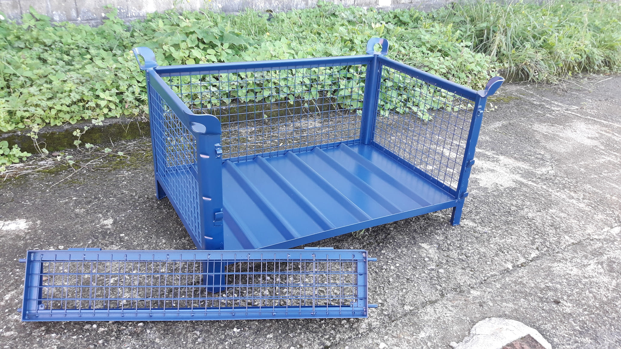 Contenedor de Medio Lateral Abatible Desmontado