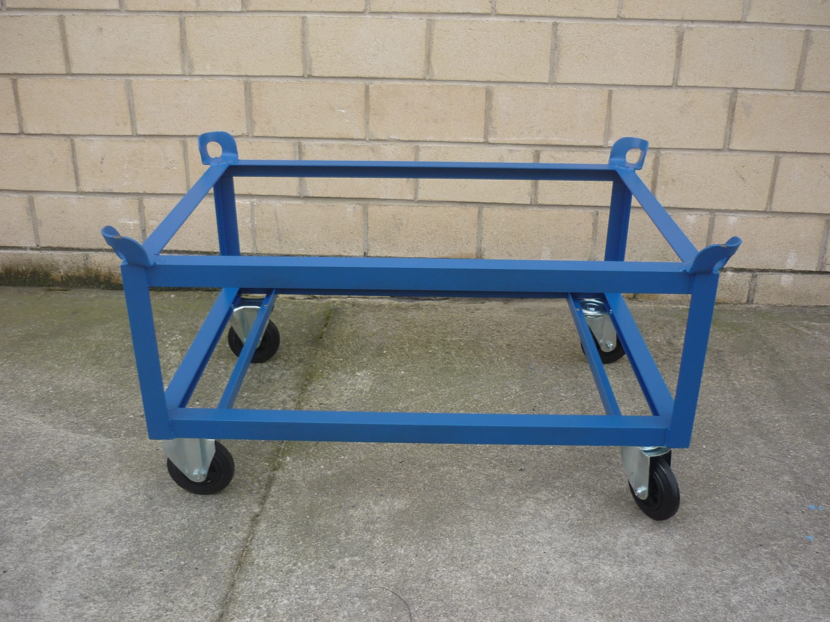 Carro Portacontenedores Alto