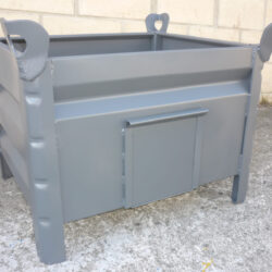 Contenedor con Trampilla para Vaciado