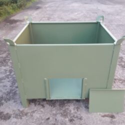 Contenedor con Fondo Inclinado y Trampilla Vaciado